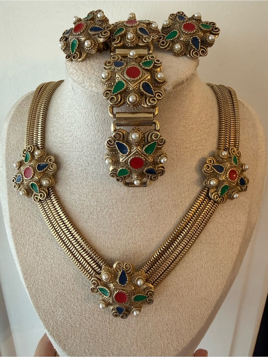 Jewelry - Gem Craft Set - Multicolor Floral Statement Necklace, Earrings and Bracelet Set